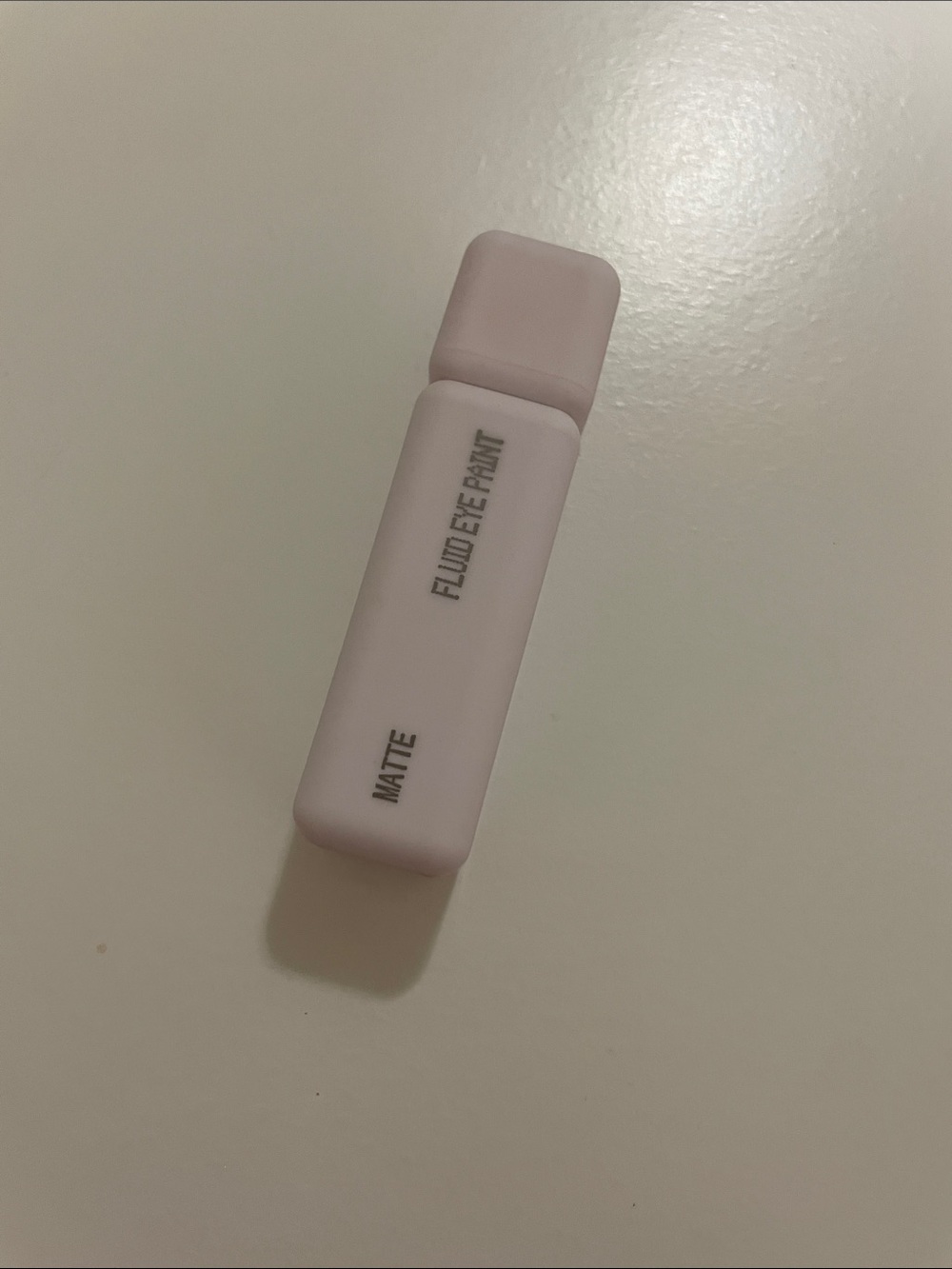 Matte Fluid Eye Paint - white